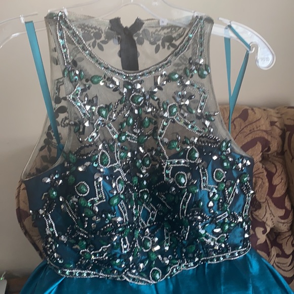 Prom Dress - Picture 10 of 16